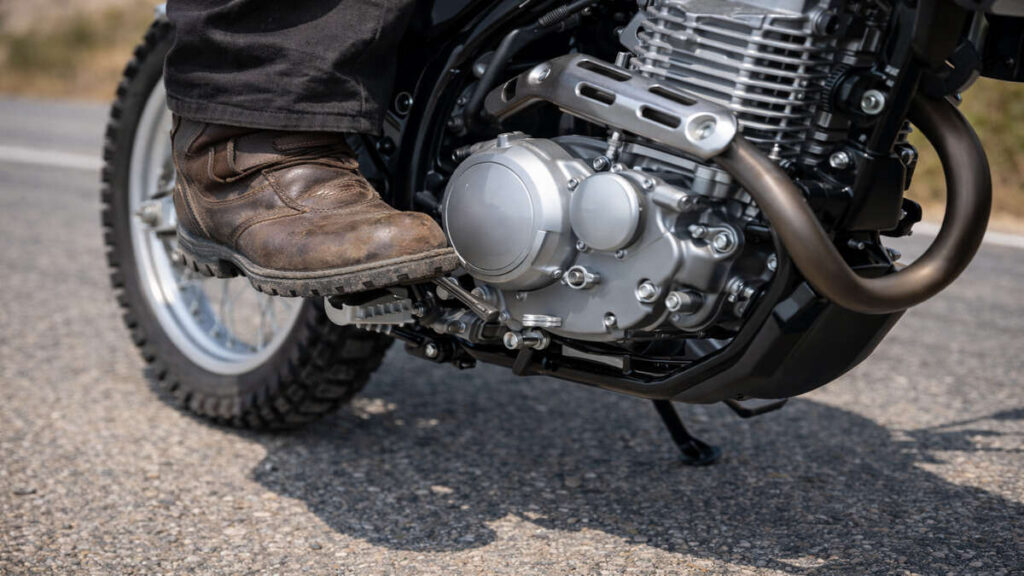 Yamaha XT250 gearbox and foot control close-up during riding